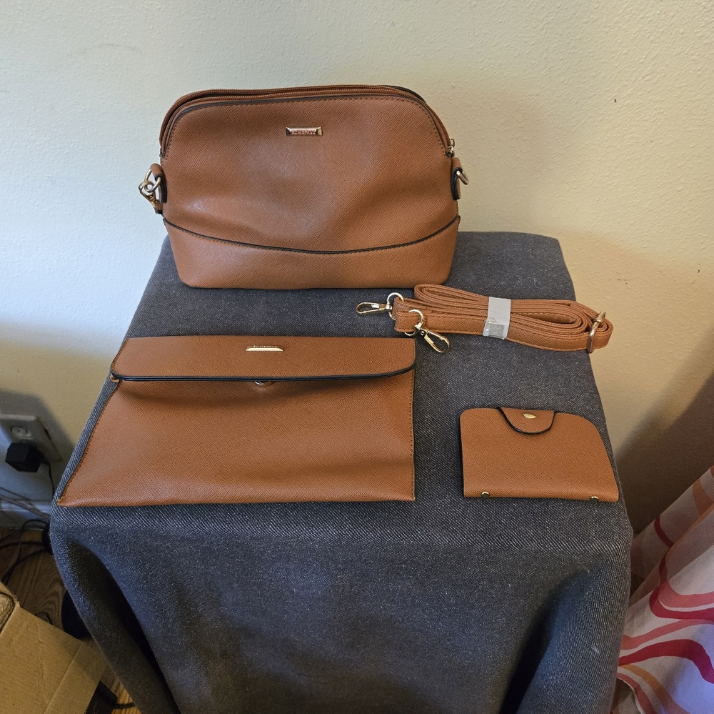 ELIM&PAUL Woman's Crossbody Bags NWOT